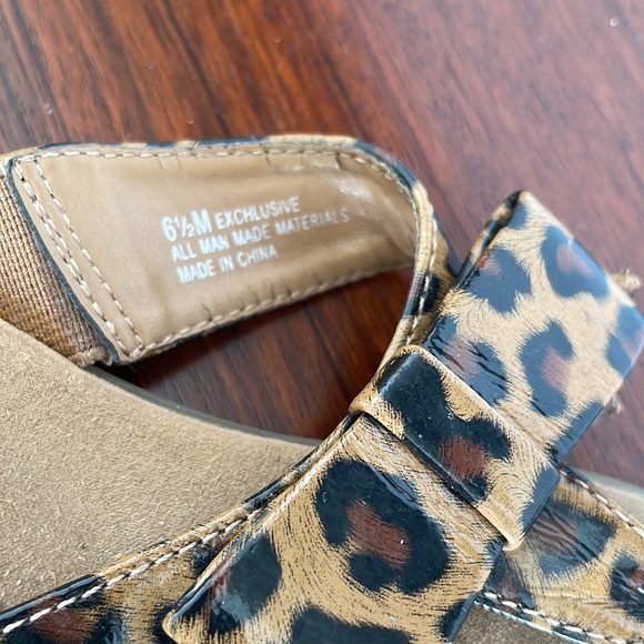 LEOPARD AEROSOLES FLIP FLOP - Picture 3 of 5
